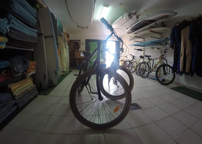 Albergue: Supertubos Beach Hostel